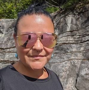 Meet your Posher, Julie